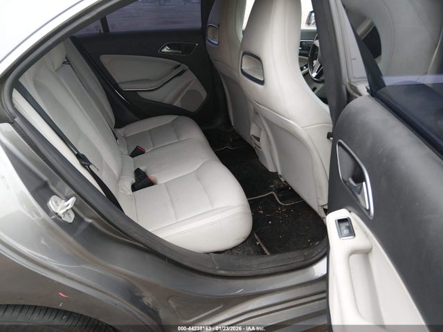 Mercedes-Benz CLA 250 2014 WDDSJ4EB9EN058860 Image 8