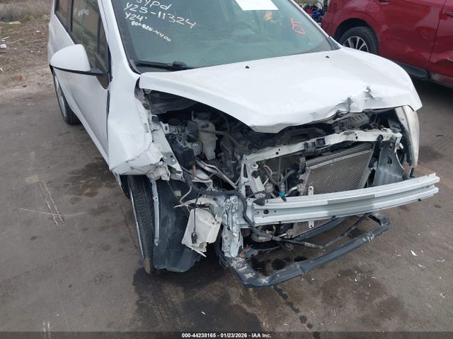 Chevrolet Spark 1lt Auto 2014 KL8CD6S90EC417696 Image 11