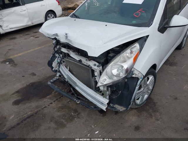 Chevrolet Spark 1lt Auto 2014 KL8CD6S90EC417696 Image 6