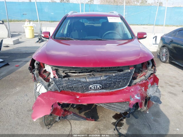 5XYKT4A77EG522029 KIA Sorento Lx V6