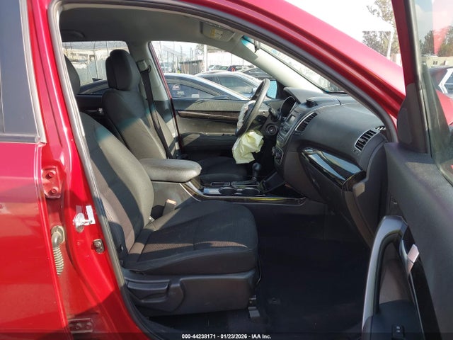 5XYKT4A77EG522029 KIA Sorento Lx V6