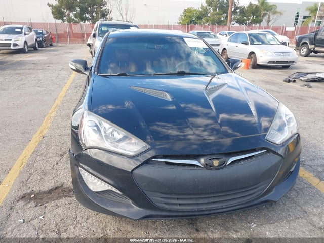 KMHHU6KJ8EU115621 Hyundai Genesis 3.8 Grand Touring