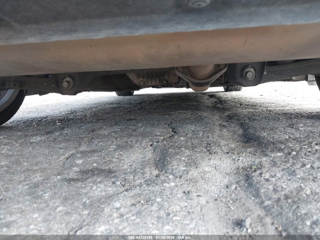 KMHHU6KJ8EU115621 Hyundai Genesis 3.8 Grand Touring