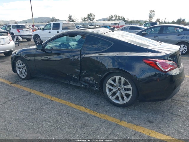 KMHHU6KJ8EU115621 Hyundai Genesis 3.8 Grand Touring