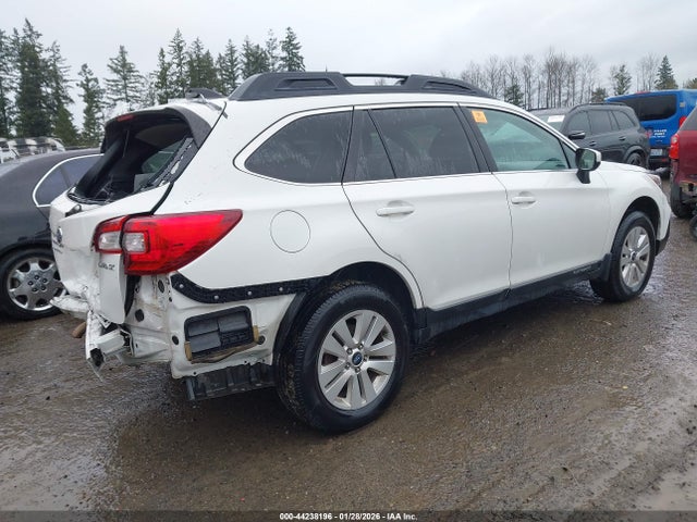 Subaru Outback 2.5i Premium 2019 4S4BSAFC8K3237309 Image 4