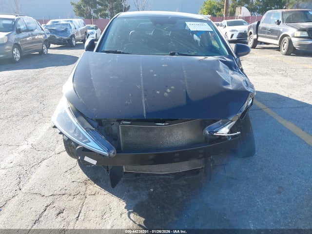 5NPD74LF2LH602572 Hyundai ELANTRA SE