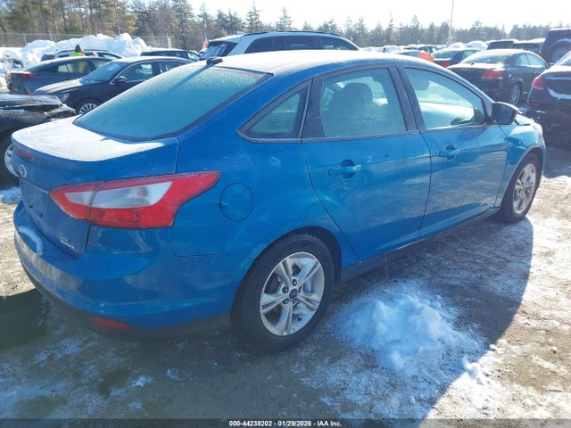 Ford FOCUS SE 2014 1FADP3F23EL405367 Image 4