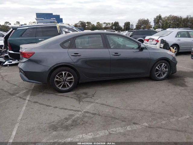 KIA Forte Lxs 2023 3KPF24AD1PE567784 Image 13