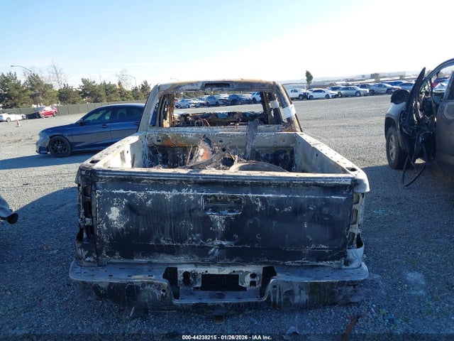 3GTU2VEJ6EG517980 GMC Sierra 1500 Slt