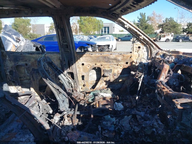 3GTU2VEJ6EG517980 GMC Sierra 1500 Slt