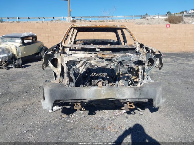 3GCPYCEH7MG145822 Chevrolet Silverado 1500 4wd Short Bed Custom Trail Boss