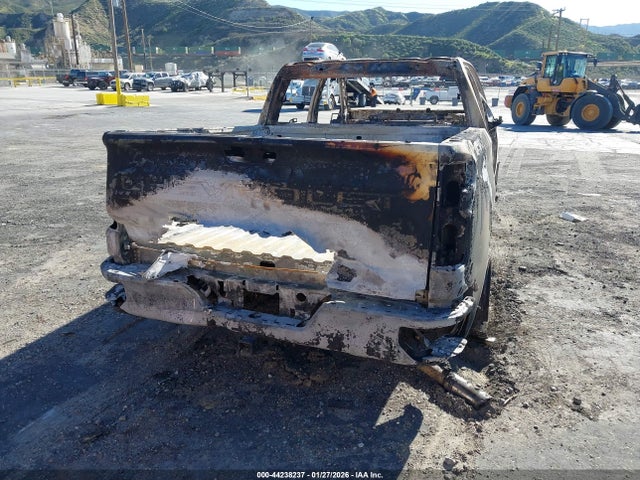 3GCPYCEH7MG145822 Chevrolet Silverado 1500 4wd Short Bed Custom Trail Boss