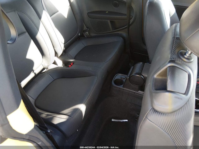 44238244 :رقم المزاد ، 3VWJX7AT4DM687906 vin ، 2013 Volkswagen Beetle 2.5l مزاد بيع