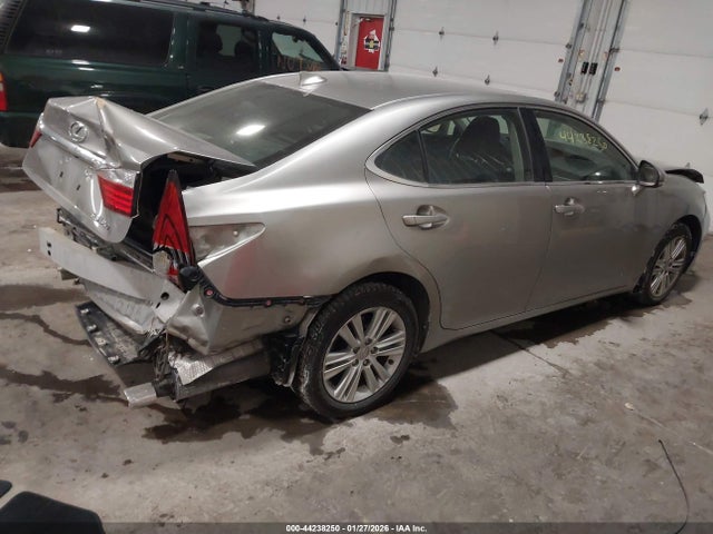 44238250 :رقم المزاد ، JTHBK1GG4F2175312 vin ، 2015 Lexus Es 350 مزاد بيع