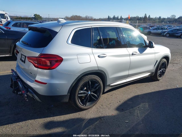 5UXTR9C56KLP92959 BMW X3 Xdrive30i