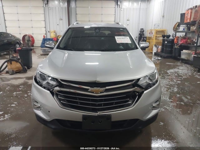 2GNAXVEV5J6185552 Chevrolet Equinox Premier