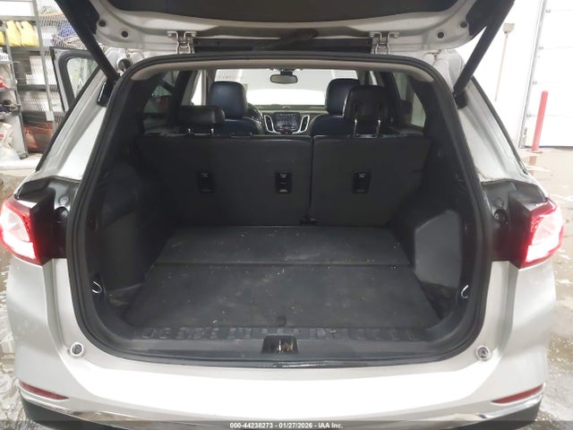 2GNAXVEV5J6185552 Chevrolet Equinox Premier