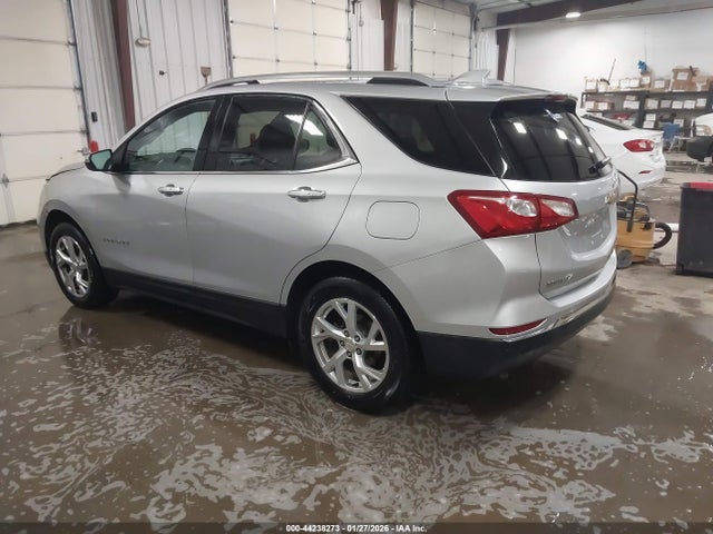 2GNAXVEV5J6185552 Chevrolet Equinox Premier