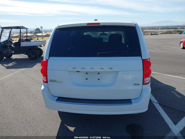 2C4RDGBG3HR736544 Dodge Grand Caravan Se