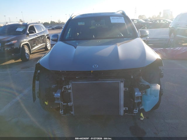 W1N4M4GBXNW184221 Mercedes-Benz GLB 250