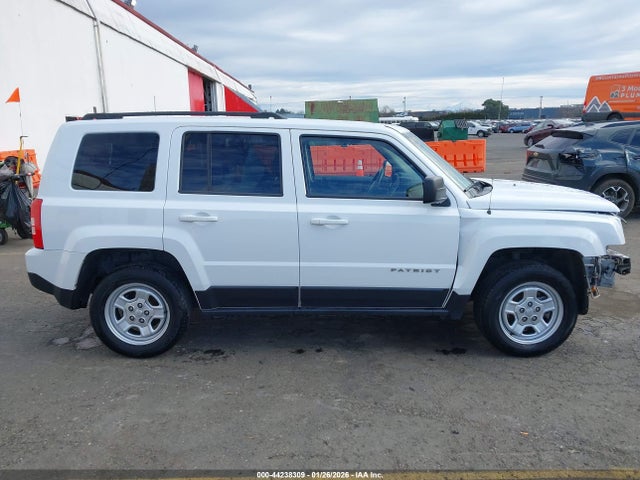 1C4NJRBB0ED778935 Jeep Patriot Sport