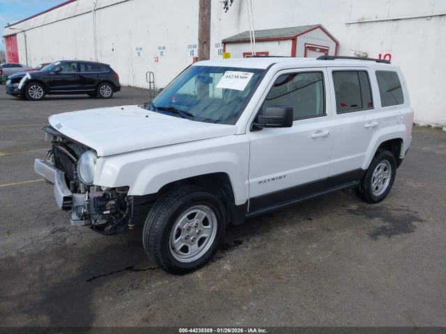 1C4NJRBB0ED778935 Jeep Patriot Sport