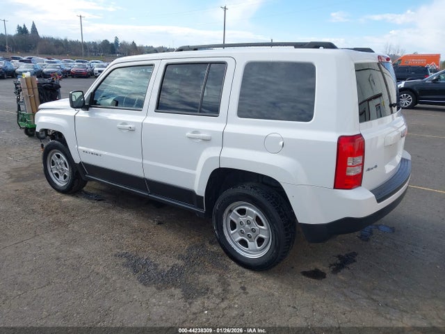 1C4NJRBB0ED778935 Jeep Patriot Sport