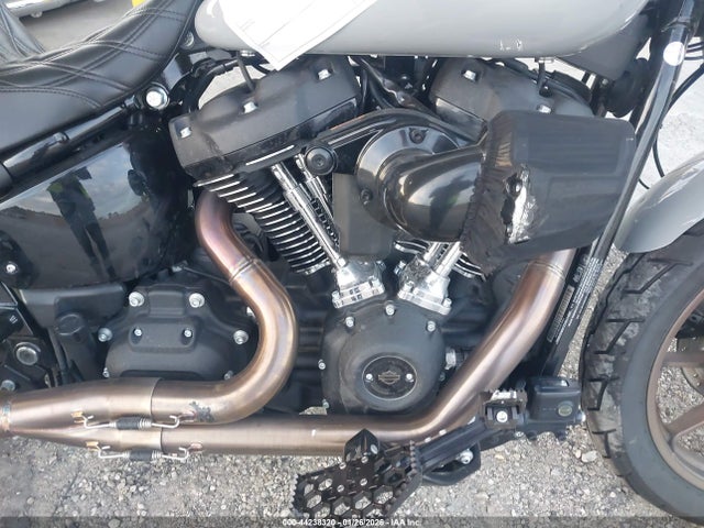 2024 HARLEY-DAVIDSON FXLRS 1HD1YWZ23RB028802 Photo 7