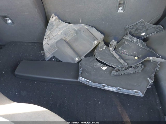 KM8J33A29GU029038 Hyundai Tucson Limited