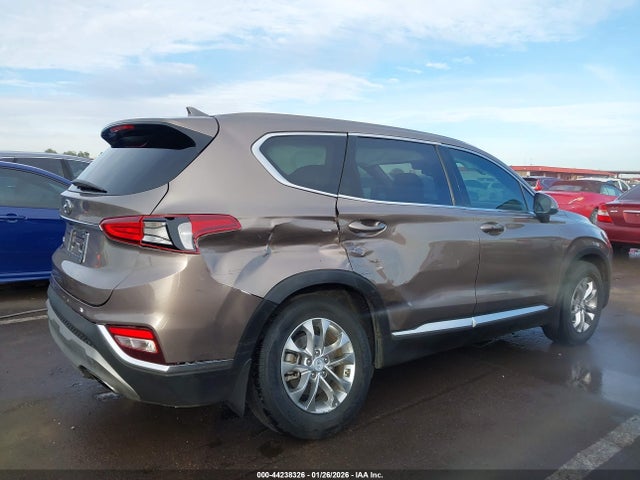 5NMS33AD3LH174555 Hyundai Santa Fe Sel