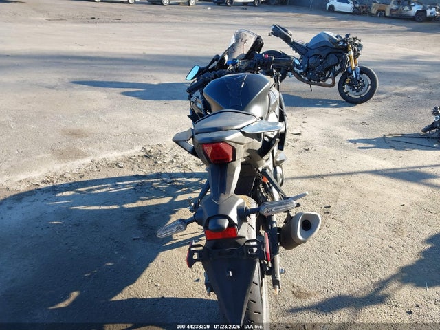 Yamaha Yfz320 A 2025 MH3RH25E5SK002836 Image 6