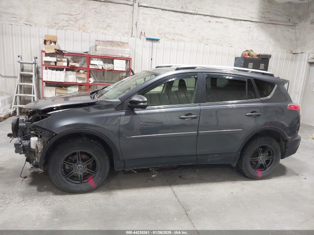 Toyota Rav4 Xle 2018 JTMRFREV7JD254927 Image 15