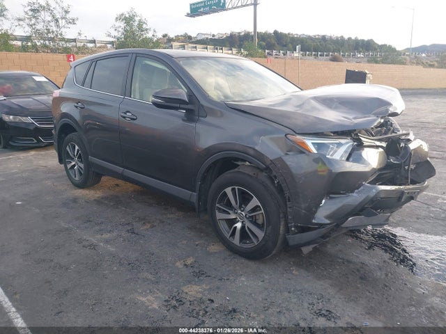 2018 TOYOTA RAV4 JTMWFREVXJJ729619