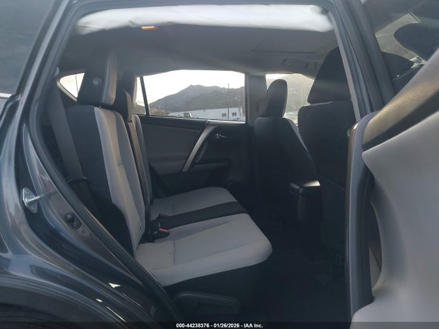 2018 TOYOTA RAV4 JTMWFREVXJJ729619 Photo 7