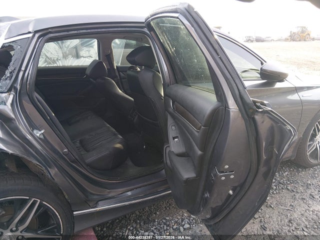 1HGCV3F95MA010255 Honda Accord Hybrid Touring