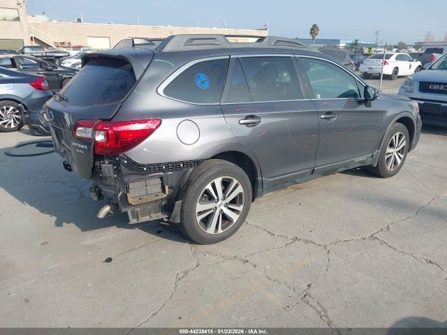 4S4BSENC6K3260371 Subaru Outback 3.6r Limited
