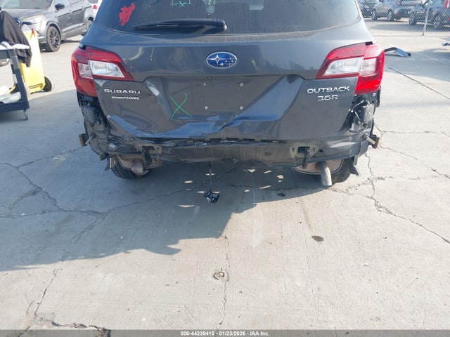4S4BSENC6K3260371 Subaru Outback 3.6r Limited