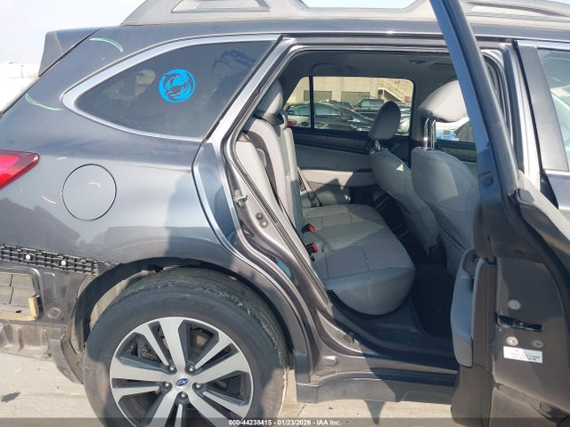 4S4BSENC6K3260371 Subaru Outback 3.6r Limited