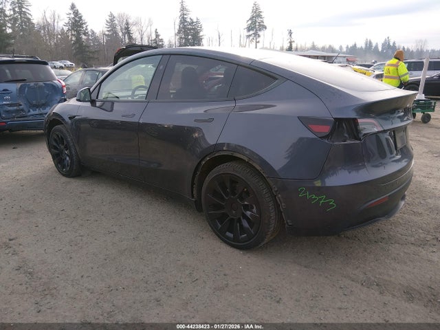 2023 TESLA MODEL Y 7SAYGDED7PF968631 Photo 2