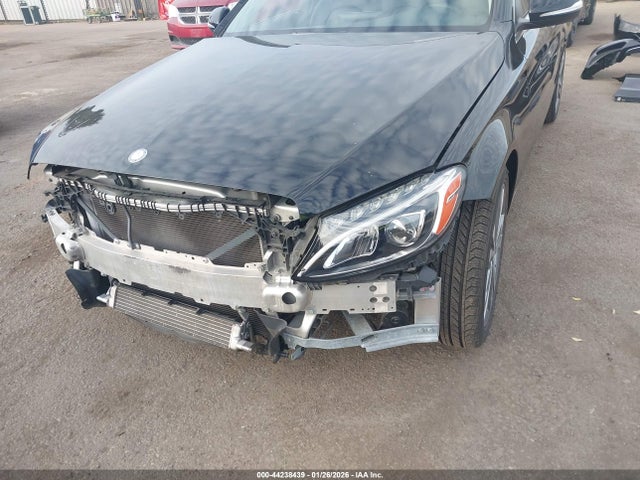 Mercedes-Benz C 300 2015 55SWF4JB5FU074930 Image 18