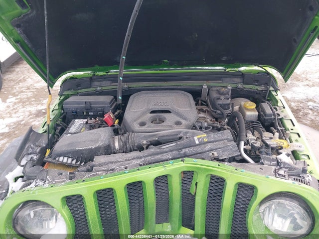 1C4GJXAN8JW248641 Jeep Wrangler Sport 4x4