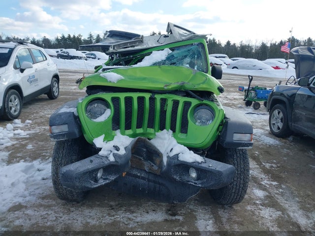 1C4GJXAN8JW248641 Jeep Wrangler Sport 4x4