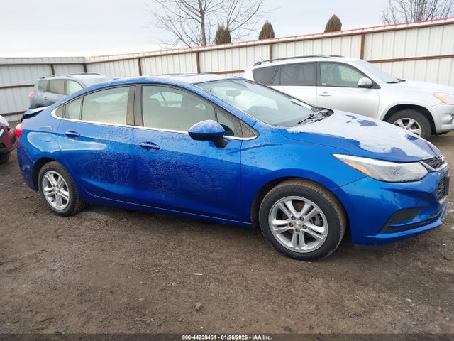 1G1BE5SM1J7143693 Chevrolet Cruze Lt Auto