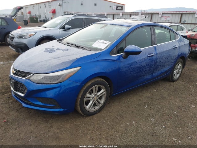 1G1BE5SM1J7143693 Chevrolet Cruze Lt Auto