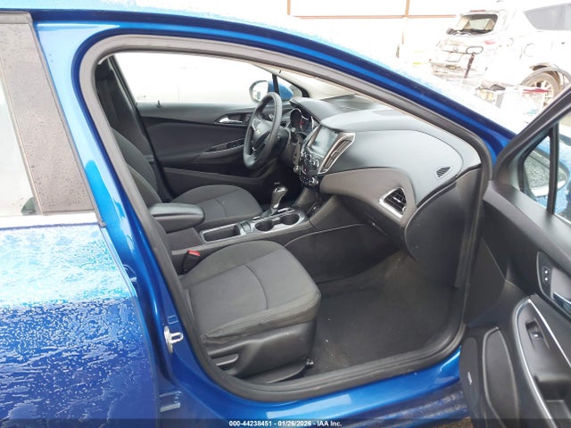 1G1BE5SM1J7143693 Chevrolet Cruze Lt Auto