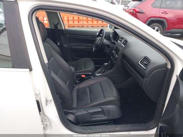 3VWPL7AJ8EM607416 Volkswagen Jetta Sportwagen 2.0l Tdi