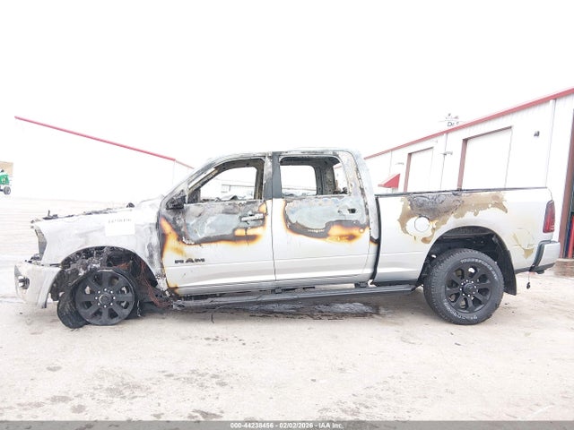 2026 Ram 2500 Laramie  4x4 6'4 Box მანქანა იყიდება აუქციონზე, vin: 3C63R5FL6TG163793, აუქციონის ნომერი: 44238456