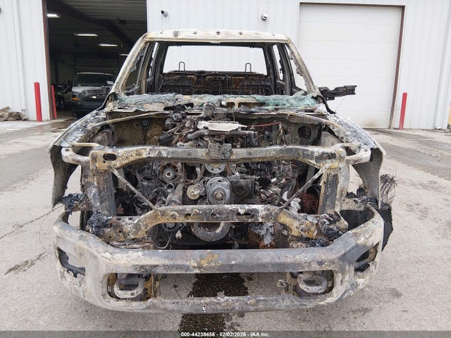2026 Ram 2500 Laramie  4x4 6'4 Box მანქანა იყიდება აუქციონზე, vin: 3C63R5FL6TG163793, აუქციონის ნომერი: 44238456