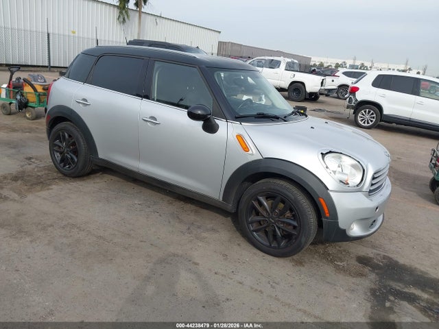 2013 MINI COUNTRYMAN WMWZB3C52DWM09675 Photo 0