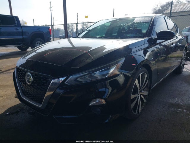 1N4BL4FV8LN300540 Nissan Altima Platinum Fwd